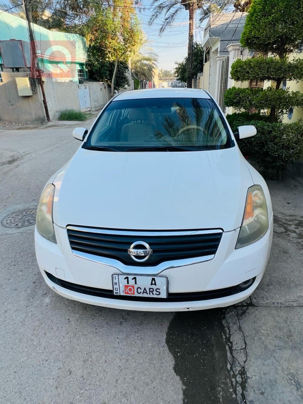 نيسان ألتيما